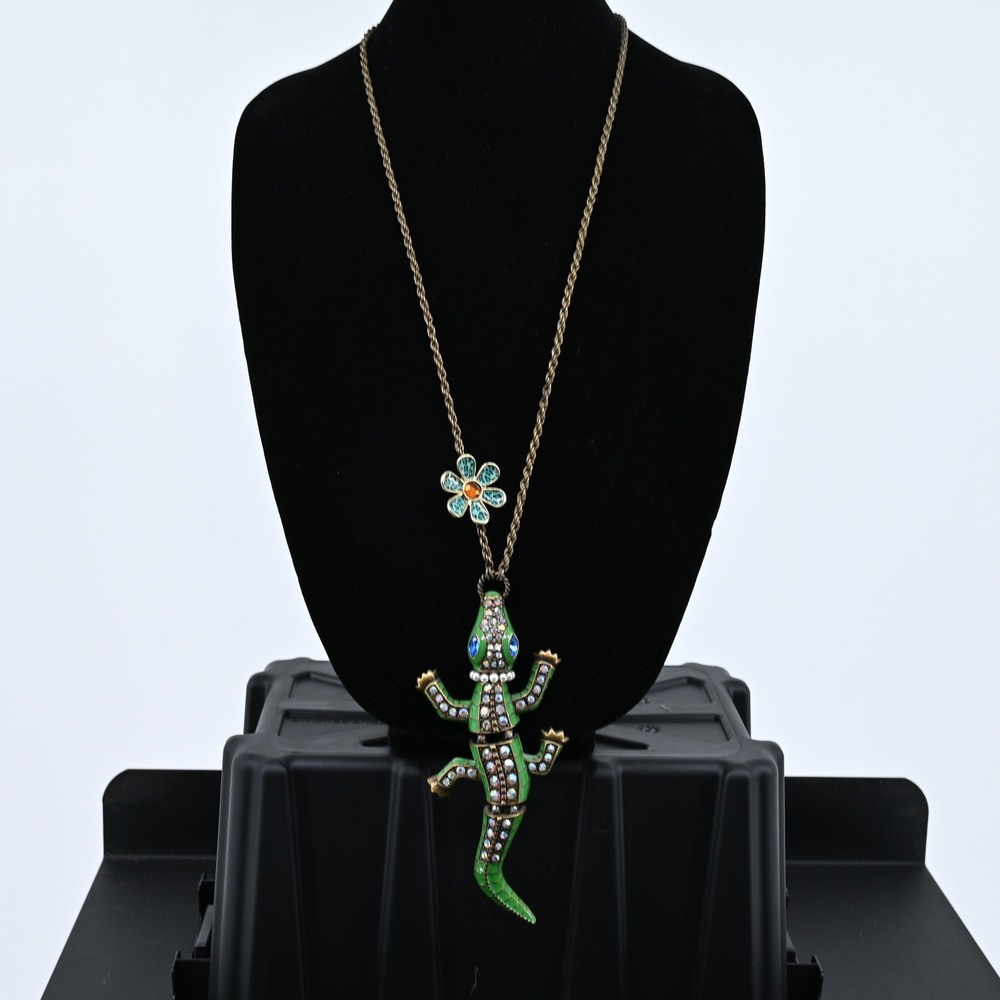 Betsey Johnson Moving Alligator AB Rhinestone Pearl Collar Necklace Whimsigoth - Picture 2 of 16